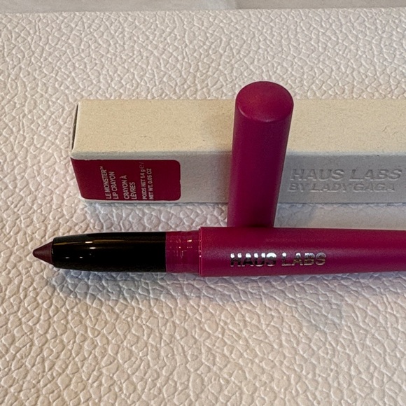 Haus Labs Berry Matte Lip Crayon - Picture 3 of 5